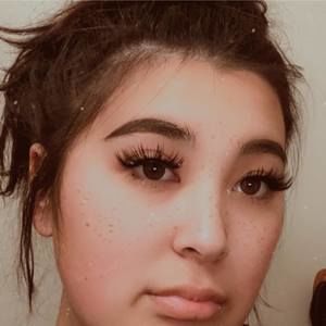 Meet your Posher, Jade